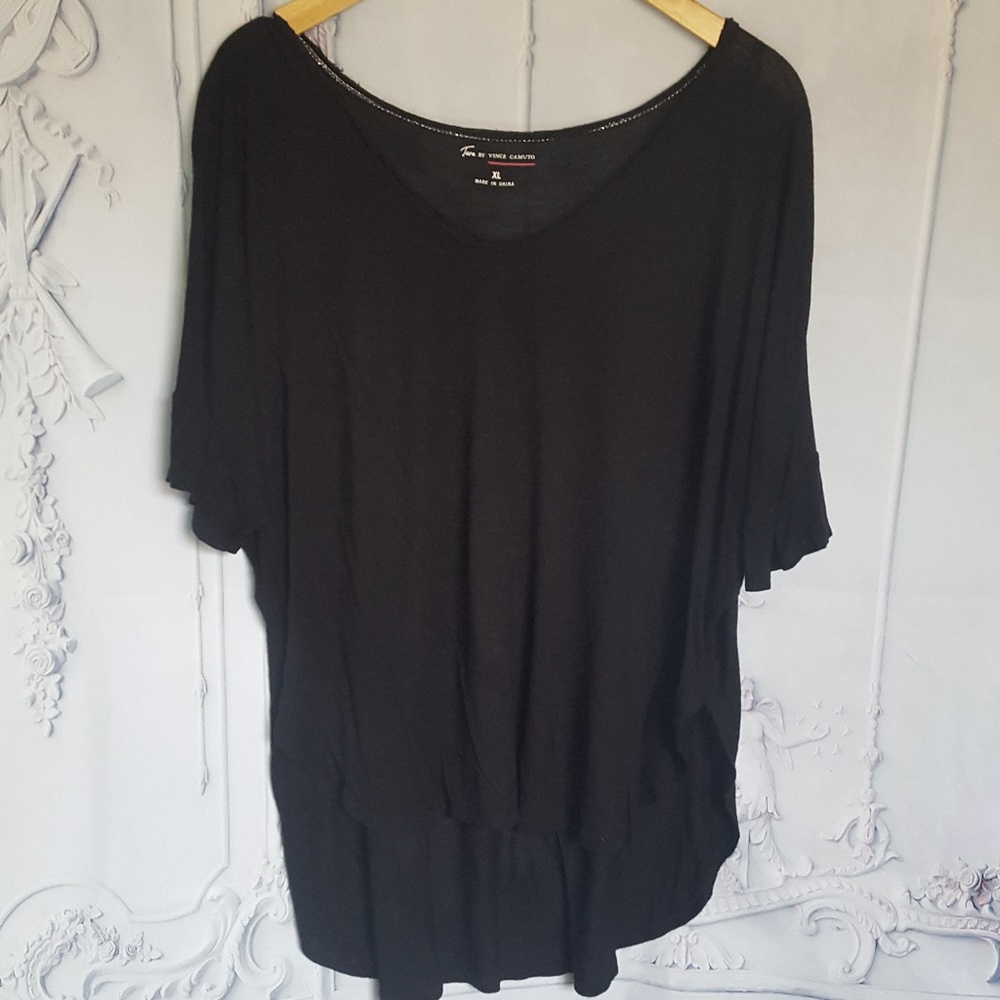 Two By Vince Camuto Black Hi-Lo Tee